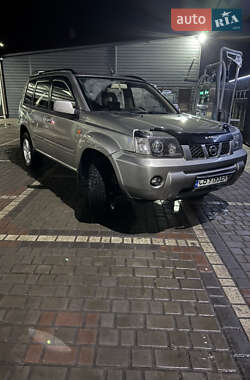 Внедорожник / Кроссовер Nissan X-Trail 2003 в Бахмаче