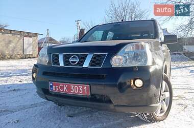 Позашляховик / Кросовер Nissan X-Trail 2007 в Новоархангельську