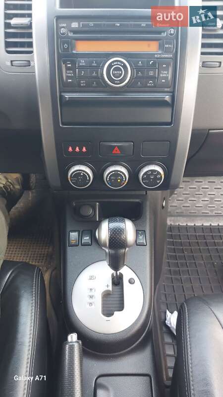 Внедорожник / Кроссовер Nissan X-Trail 2008 в Козельце