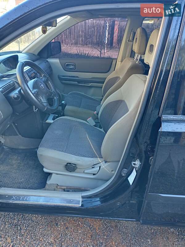 Внедорожник / Кроссовер Nissan X-Trail 2006 в Полтаве