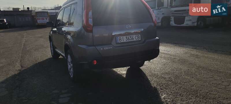 Внедорожник / Кроссовер Nissan X-Trail 2013 в Полтаве