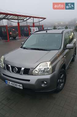 Внедорожник / Кроссовер Nissan X-Trail 2007 в 