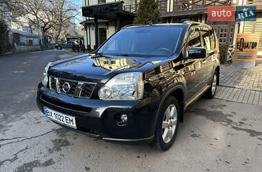 Позашляховик / Кросовер Nissan X-Trail 2009 в Чернівцях