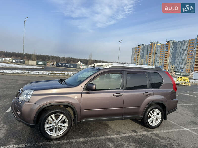 Внедорожник / Кроссовер Nissan X-Trail 2011 в Киеве