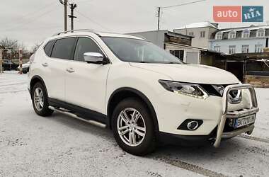 Внедорожник / Кроссовер Nissan X-Trail 2017 в Ровно