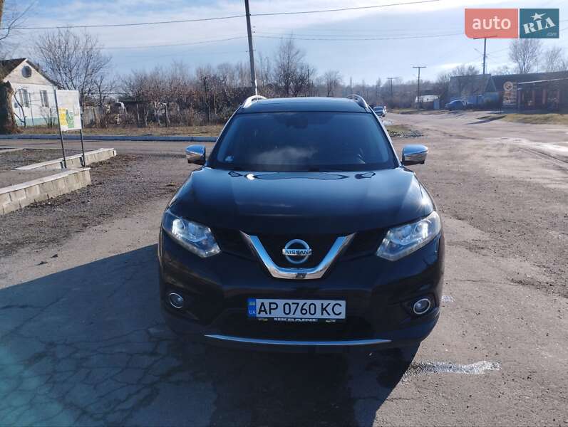 Позашляховик / Кросовер Nissan X-Trail 2014 в Запоріжжі