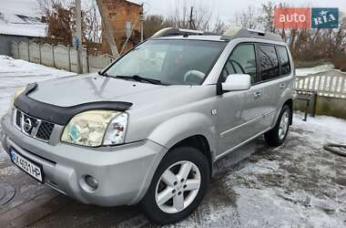 Позашляховик / Кросовер Nissan X-Trail 2004 в Острозі