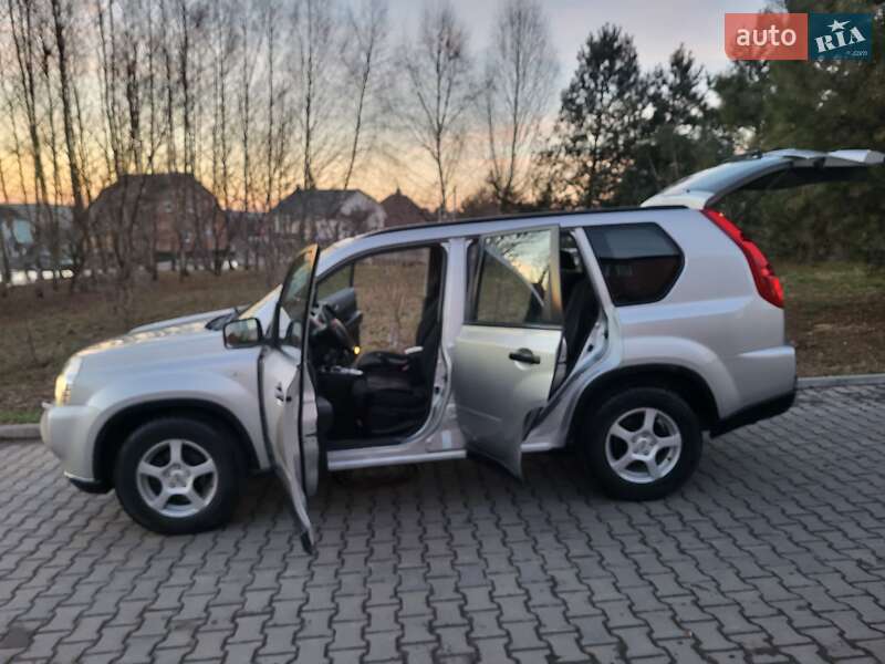 Позашляховик / Кросовер Nissan X-Trail 2008 в Хмельницькому