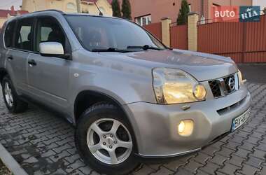 Внедорожник / Кроссовер Nissan X-Trail 2008 в 