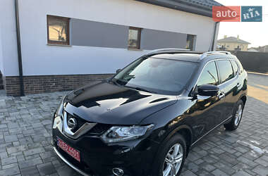 Внедорожник / Кроссовер Nissan X-Trail 2015 в Ровно