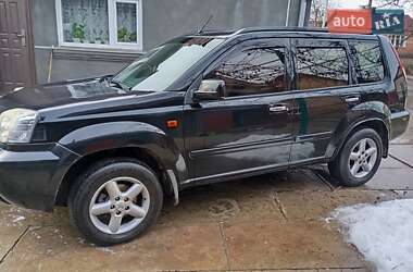 Внедорожник / Кроссовер Nissan X-Trail 2003 в Иваничах