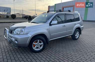 Позашляховик / Кросовер Nissan X-Trail 2004 в Виноградові