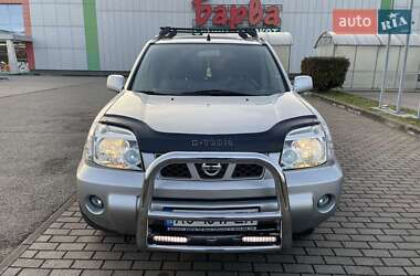 Позашляховик / Кросовер Nissan X-Trail 2004 в Виноградові