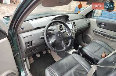 Внедорожник / Кроссовер Nissan X-Trail 2004 в Сумах