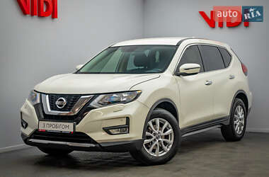 Внедорожник / Кроссовер Nissan X-Trail 2018 в 