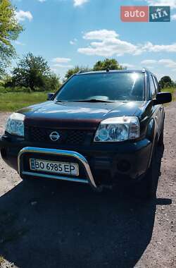 Позашляховик / Кросовер Nissan X-Trail 2004 в Сумах