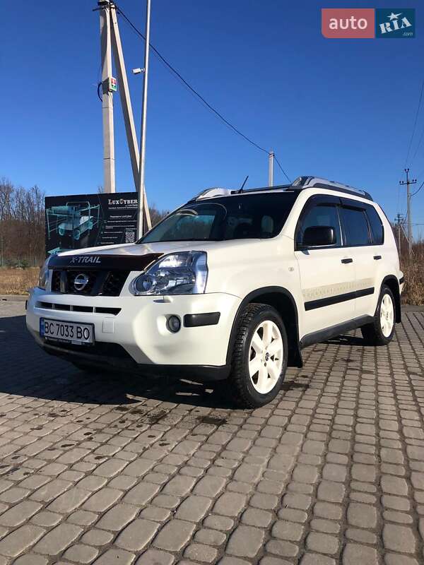 Внедорожник / Кроссовер Nissan X-Trail 2008 в Львове
