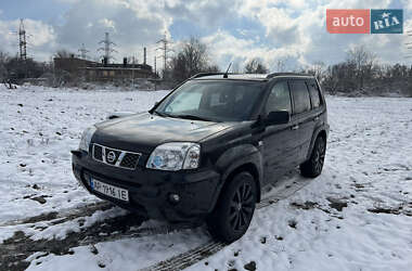 Внедорожник / Кроссовер Nissan X-Trail 2007 в Запорожье