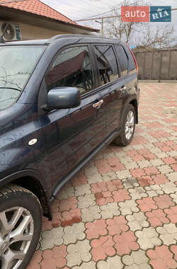 Внедорожник / Кроссовер Nissan X-Trail 2011 в Николаеве