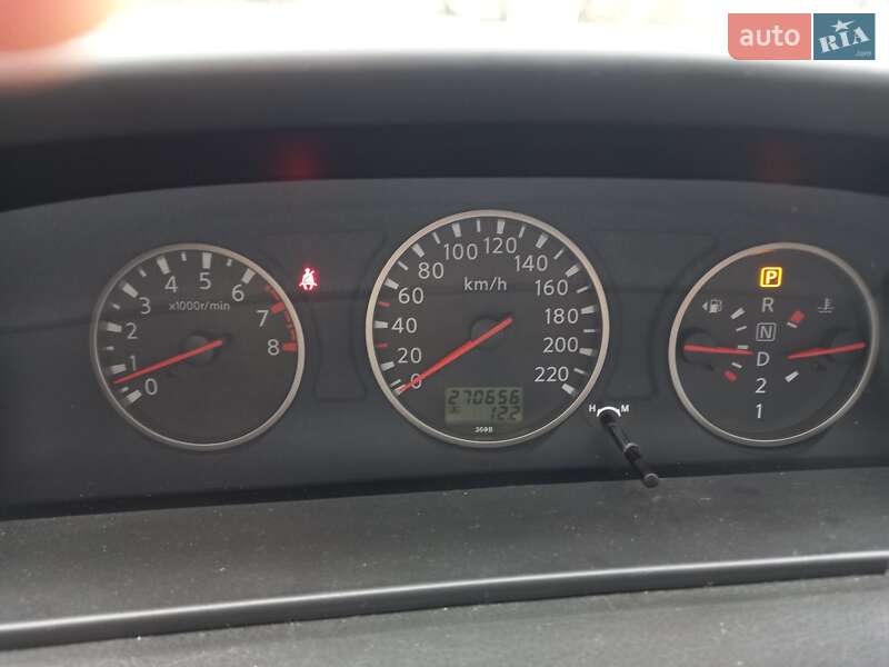 Позашляховик / Кросовер Nissan X-Trail 2005 в Радомишлі