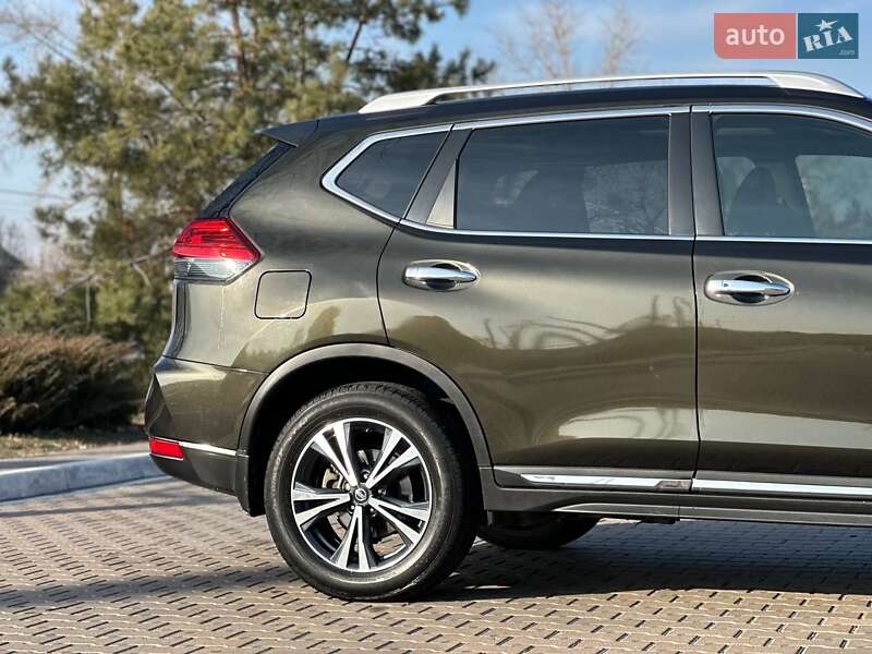 Позашляховик / Кросовер Nissan X-Trail 2019 в Києві