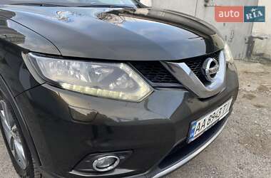 Внедорожник / Кроссовер Nissan X-Trail 2016 в Киеве