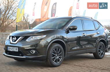 Внедорожник / Кроссовер Nissan X-Trail 2016 в Бердичеве