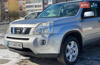 Позашляховик / Кросовер Nissan X-Trail 2009 в 