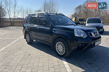 Позашляховик / Кросовер Nissan X-Trail 2011 в 