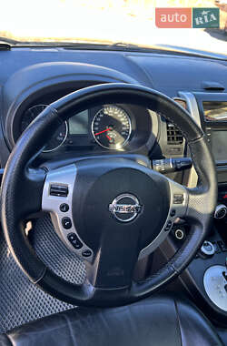 Позашляховик / Кросовер Nissan X-Trail 2011 в 