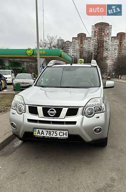 Позашляховик / Кросовер Nissan X-Trail 2011 в Києві