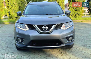 Внедорожник / Кроссовер Nissan X-Trail 2015 в Харькове