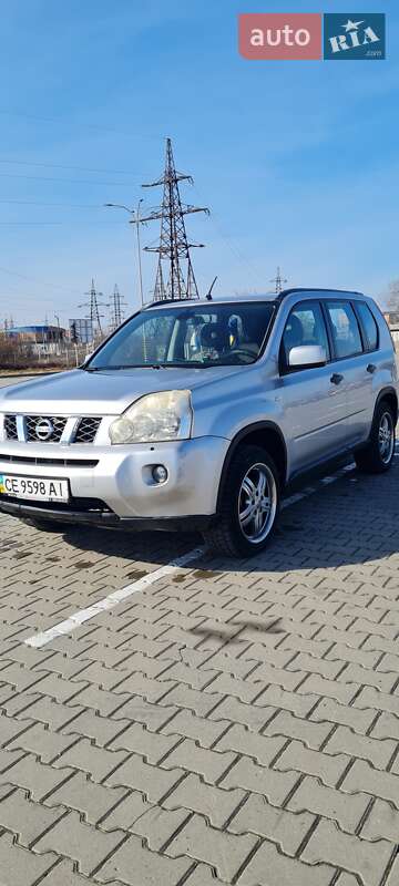 Позашляховик / Кросовер Nissan X-Trail 2007 в 