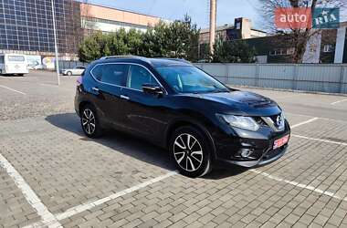 Внедорожник / Кроссовер Nissan X-Trail 2016 в Луцке