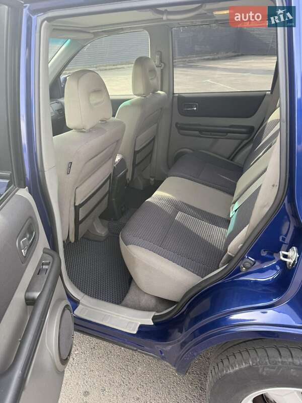 Внедорожник / Кроссовер Nissan X-Trail 2005 в Одессе