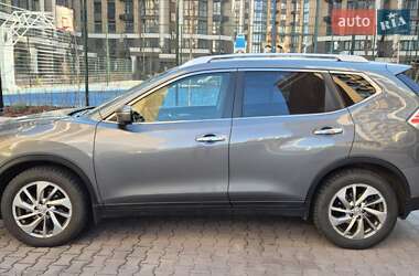 Внедорожник / Кроссовер Nissan X-Trail 2017 в Софиевской Борщаговке