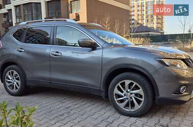 Внедорожник / Кроссовер Nissan X-Trail 2017 в Софиевской Борщаговке