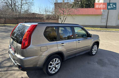 Внедорожник / Кроссовер Nissan X-Trail 2010 в 