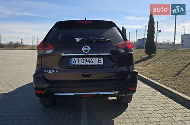 Внедорожник / Кроссовер Nissan X-Trail 2018 в 