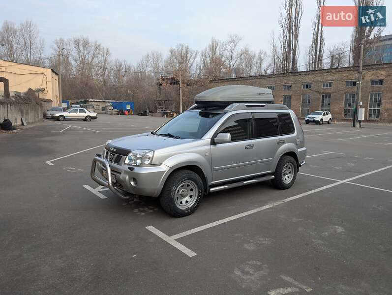 Внедорожник / Кроссовер Nissan X-Trail 2006 в Киеве