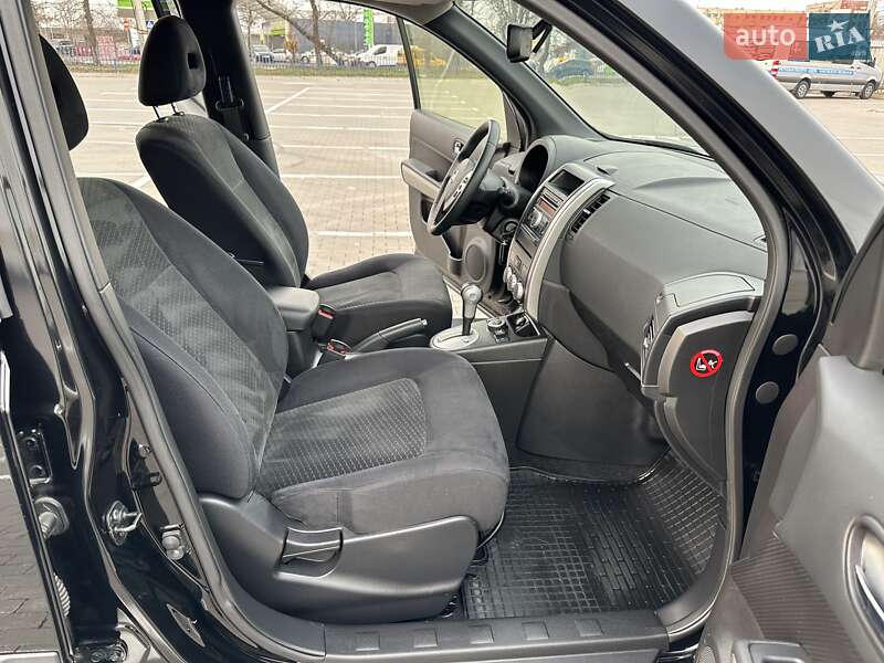 Позашляховик / Кросовер Nissan X-Trail 2012 в Одесі