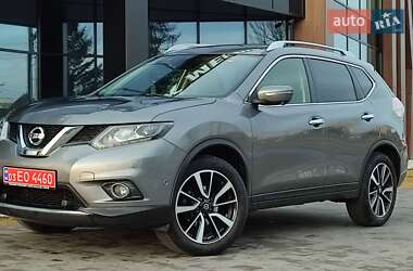 Позашляховик / Кросовер Nissan X-Trail 2014 в Луцьку