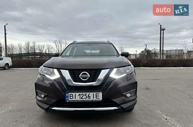 Позашляховик / Кросовер Nissan X-Trail 2020 в 