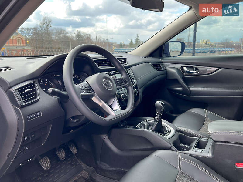 Позашляховик / Кросовер Nissan X-Trail 2018 в Харкові