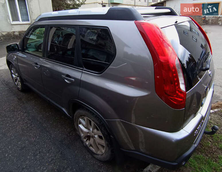 Внедорожник / Кроссовер Nissan X-Trail 2013 в Харькове