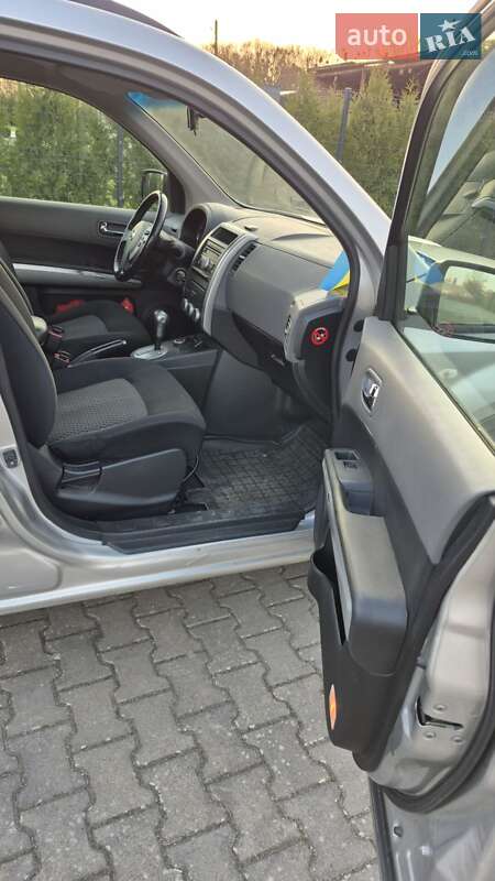 Позашляховик / Кросовер Nissan X-Trail 2008 в Стрию