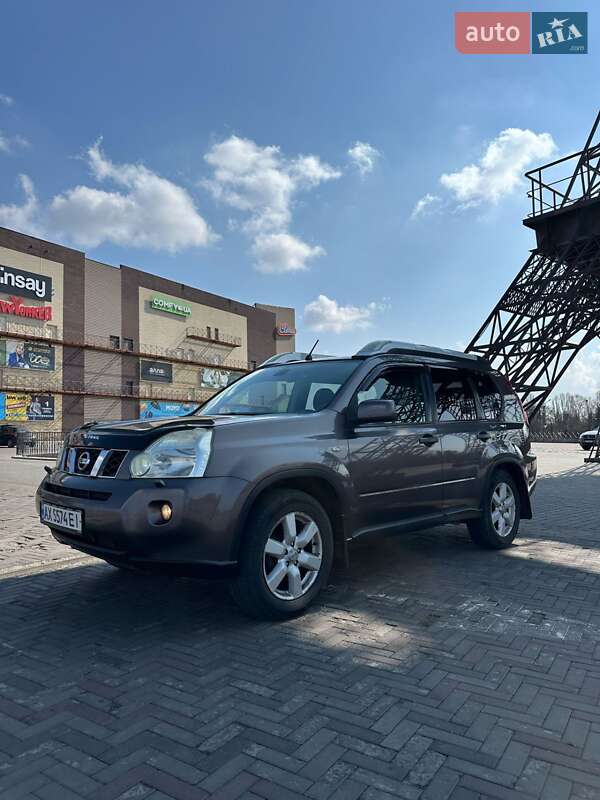 Внедорожник / Кроссовер Nissan X-Trail 2008 в Харькове