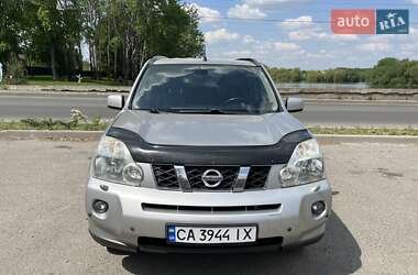 Внедорожник / Кроссовер Nissan X-Trail 2007 в 