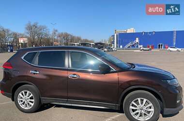 Позашляховик / Кросовер Nissan X-Trail 2020 в 