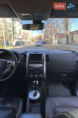 Внедорожник / Кроссовер Nissan X-Trail 2010 в 